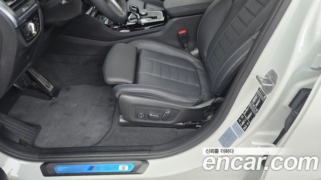 BMW X4 2025 — photo 25