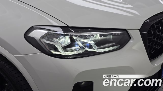 BMW X4 2025 — photo 8