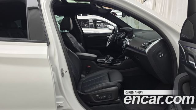 BMW X4 2025 — photo 16
