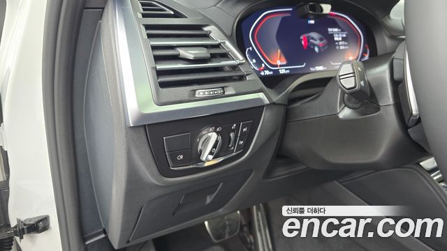 BMW X4 2025 — photo 27