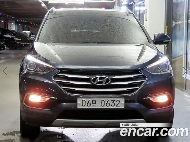 Hyundai Santafe 2016 — photo 2