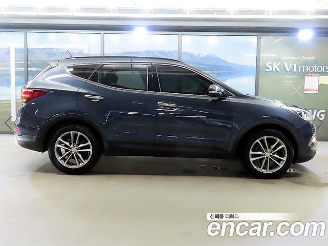 Hyundai Santafe 2016 — photo 3