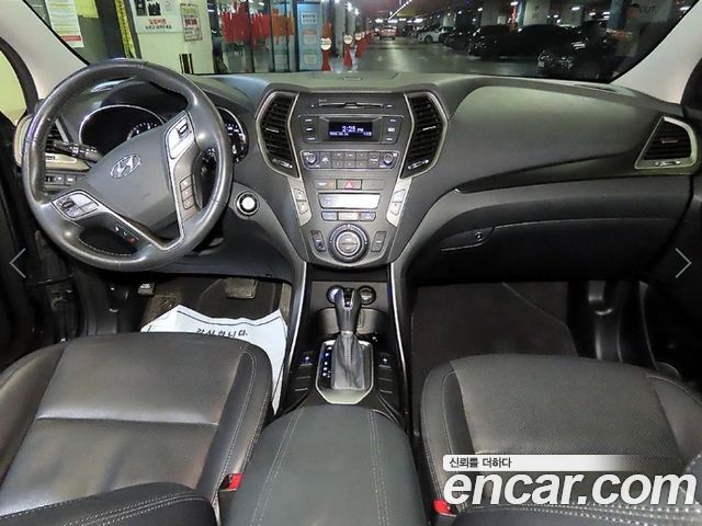 Hyundai Santafe 2016 — photo 10