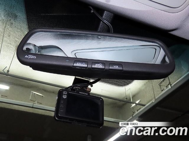 Hyundai Santafe 2016 — photo 16