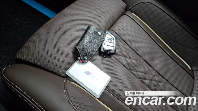 BMW Gran Turismo 2024 — photo 16
