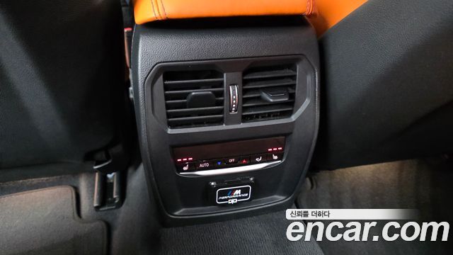 BMW M3 2022 — photo 24