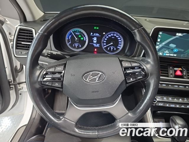 Hyundai Grandeur 2018 — photo 10