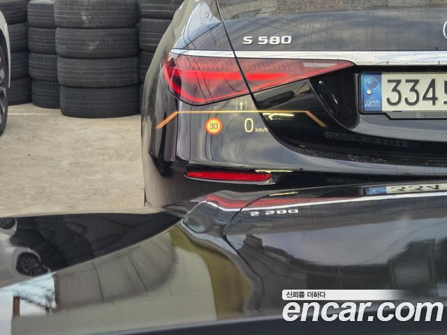 BMW 3-Series 2023 — photo 14