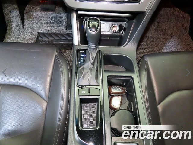 Hyundai Sonata 2015 — photo 13