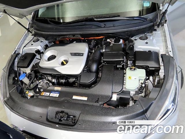 Hyundai Sonata 2015 — photo 18
