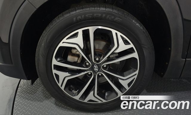 Hyundai Santafe 2019 — photo 5