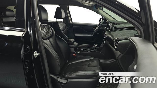 Hyundai Santafe 2019 — photo 13