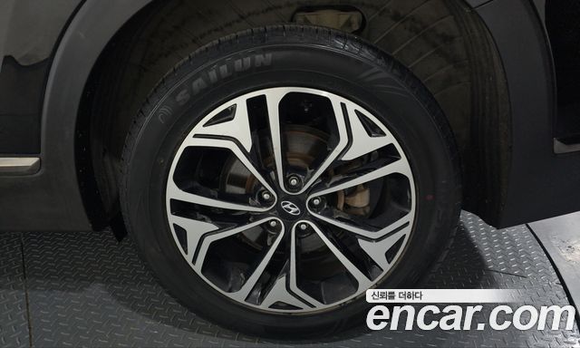 Hyundai Santafe 2019 — photo 7