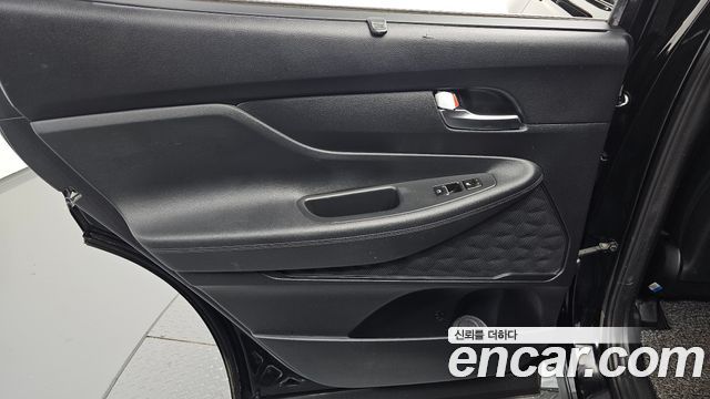 Hyundai Santafe 2019 — photo 15