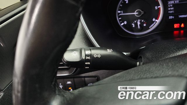 Hyundai Santafe 2019 — photo 28