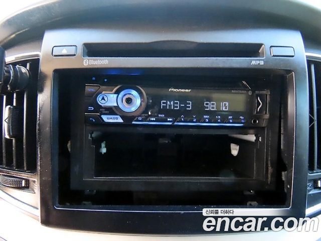 Hyundai Starex 2019 — photo 15