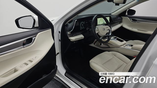 Hyundai Grandeur 2022 — photo 17