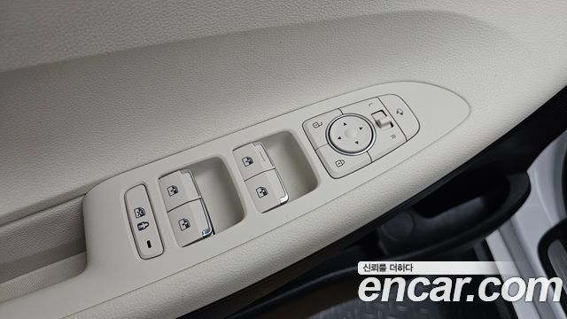 Hyundai Grandeur 2022 — photo 22
