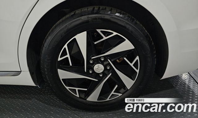 Hyundai Grandeur 2022 — photo 7