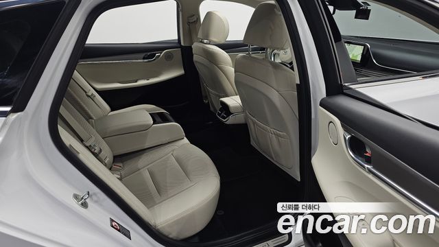 Hyundai Grandeur 2022 — photo 16