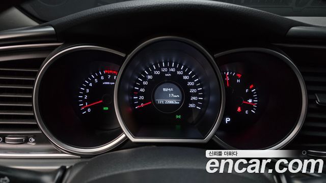 Kia K5 2015 — photo 8