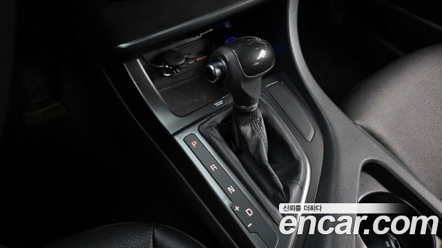 Kia K5 2015 — photo 9