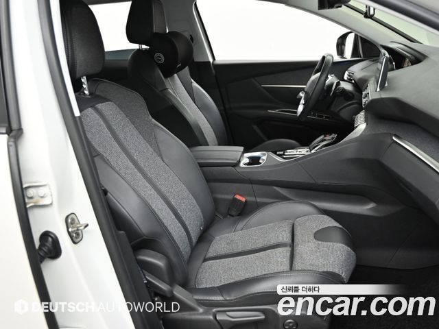 Peugeot 3008 2019 — photo 10