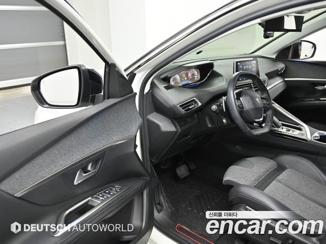 Peugeot 3008 2019 — photo 11