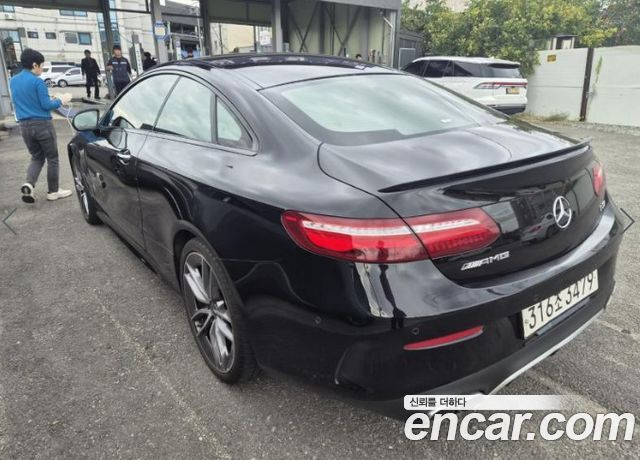 Mercedes-Benz E-Class 2020 — photo 6