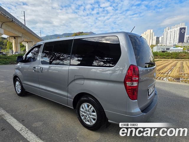 Hyundai Starex 2019 — photo 3