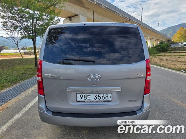Hyundai Starex 2019 — photo 4
