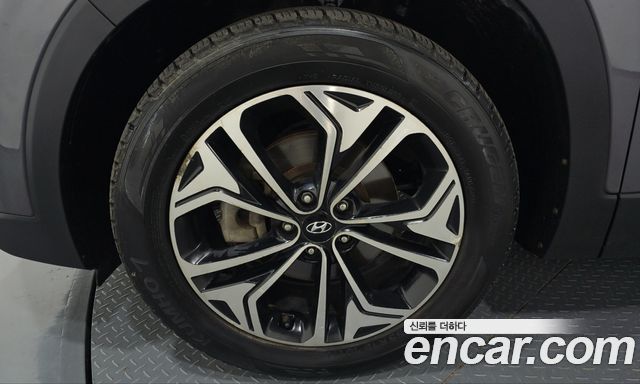 Hyundai Santafe 2019 — photo 5