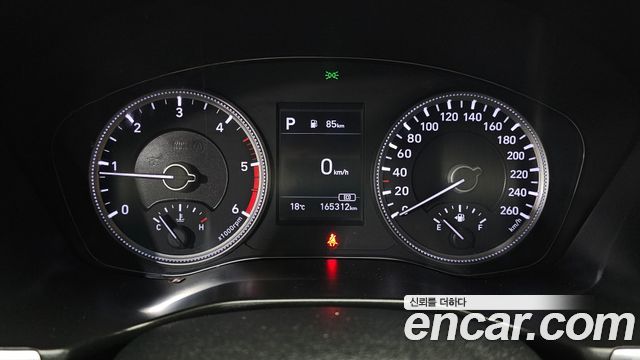 Hyundai Santafe 2019 — photo 11