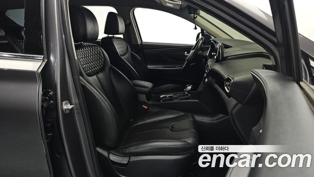 Hyundai Santafe 2019 — photo 13