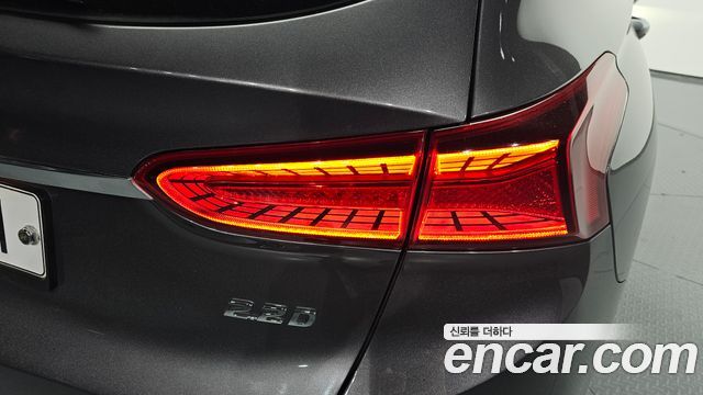 Hyundai Santafe 2019 — photo 9
