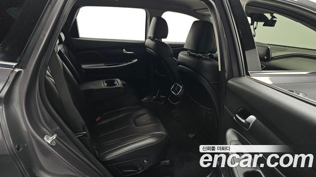 Hyundai Santafe 2019 — photo 16