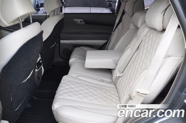 Genesis GV80 2020 — photo 11