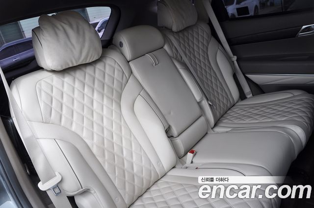 Genesis GV80 2020 — photo 12