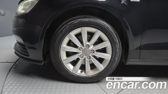 Audi A3 2015 — photo 5