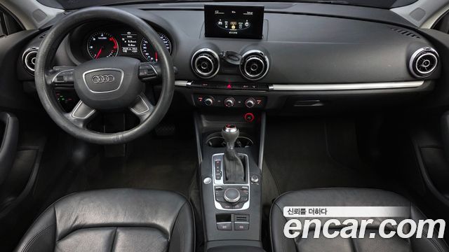 Audi A3 2015 — photo 7
