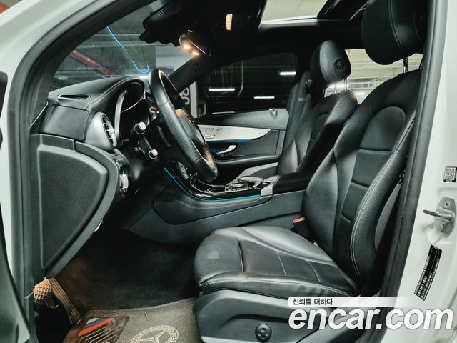 Mercedes-Benz GLC-Class 2018 — photo 8