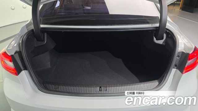 Renault Korea SM6 2017 — photo 20
