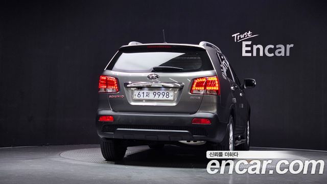 Kia Sorento 2012 — photo 4