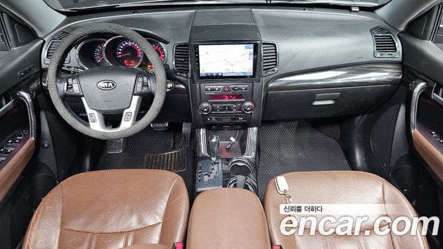 Kia Sorento 2012 — photo 7