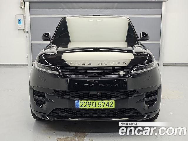 Land Rover Range Rover Sport 2023 — photo 2