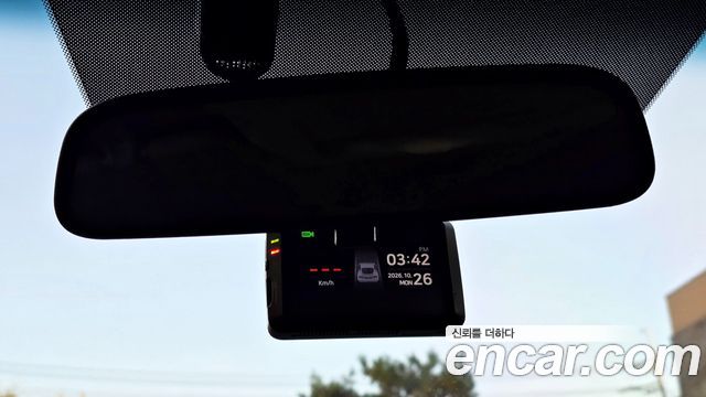 Hyundai AVANTE 2017 — photo 17
