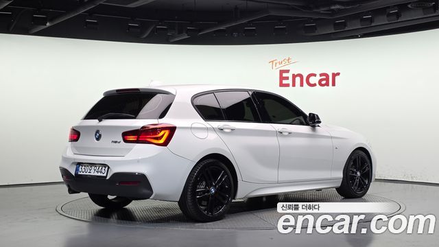 BMW 1-Series 2018 — photo 2