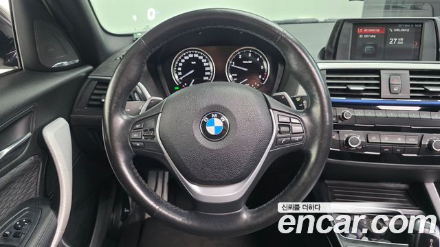 BMW 1-Series 2018 — photo 13