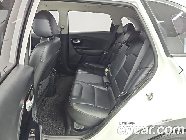 Kia Niro 2020 — photo 13