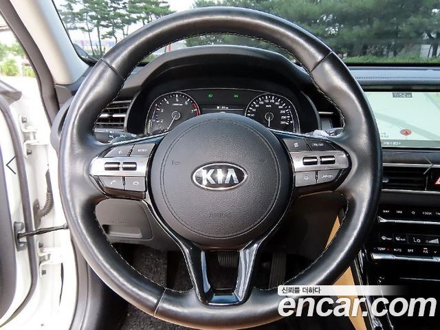 Kia K7 2020 — photo 8